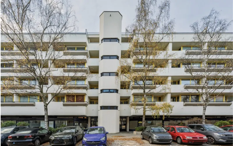 Modernisierte 1-Zimmer-Wohnung mit Balkon und Einbauküche in Berlin-Wilmersdorf / Schmargendorf — photo 1